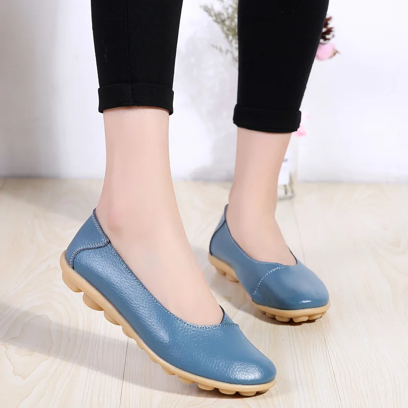 

Plus size 11/12 ladies slip on loafers shoes woman 2019 trendy summer female flats white genuine leather shoes