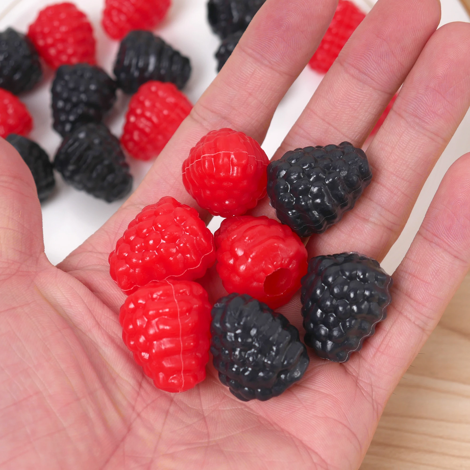 10pcs Rimulation Red Raspberry Cake Decoration Simulation Small Fruit Models Fake Strawberry Models Cake DIY Decoration Props artificial plants artificial fruits and vegetables