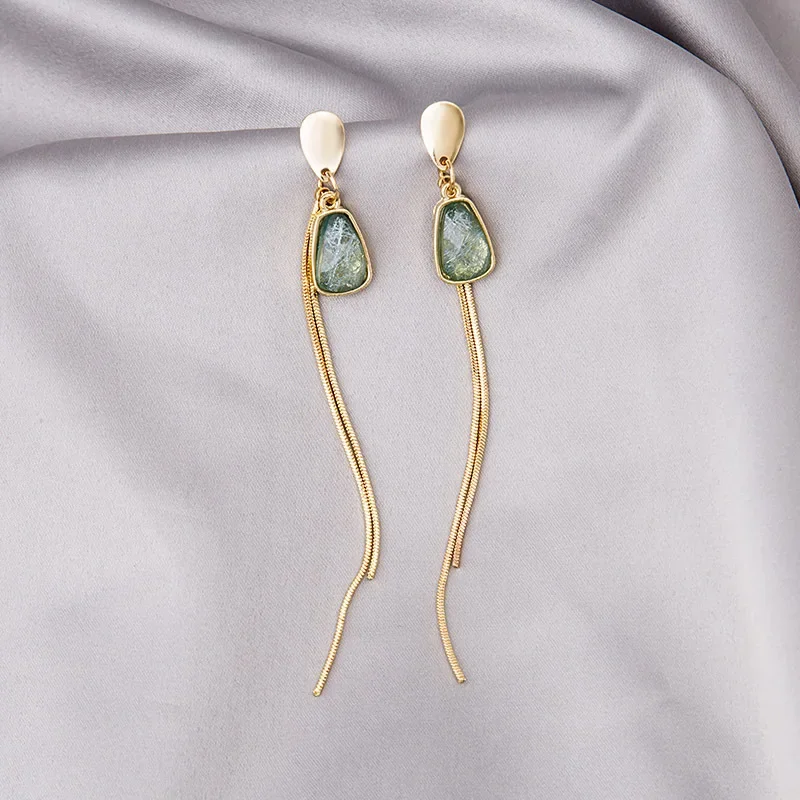 Vintage Green Crystal Long Tassel Earrings for Women Femme Gold Color Alloy Chain Geometric Drop Dangle Earrings Party Jewelry