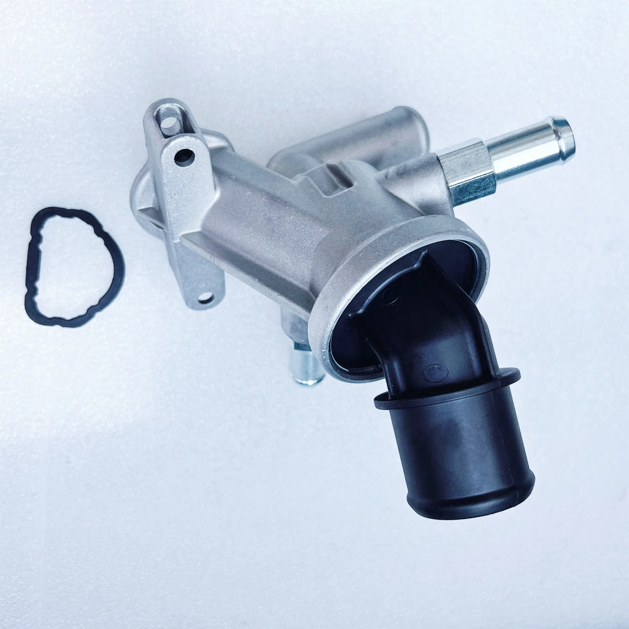 Thermostat Assembly 68092350AA, 68158444AA, 68027612AA,68028074AA,Suitable For: 2.8L, Diesel Engine, Jeep Wrangler, Jeep Freedom
