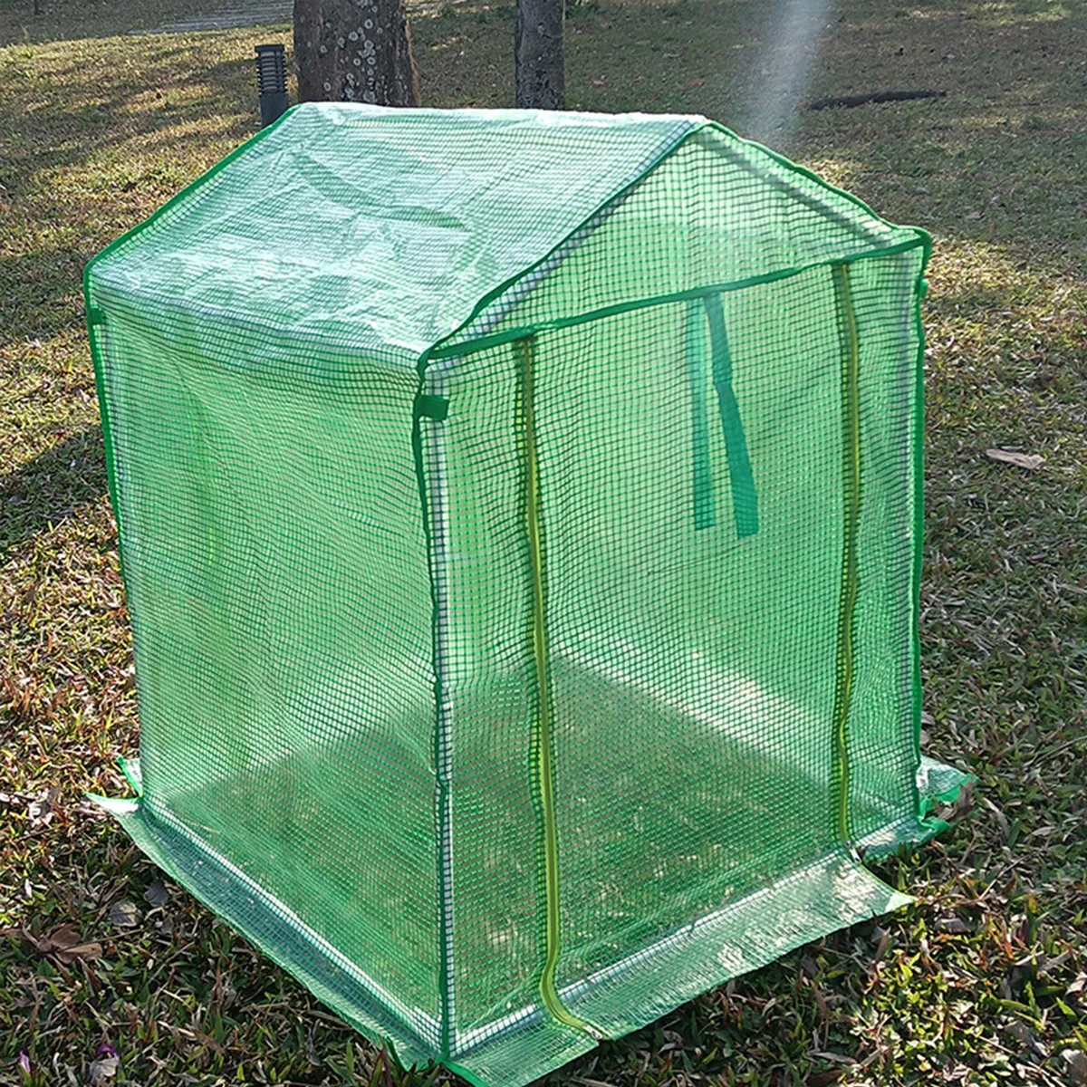 Portable greenhouse rain shelter suitable for indoor and outdoor use in courtyards-easy to install PVC transparent cover that