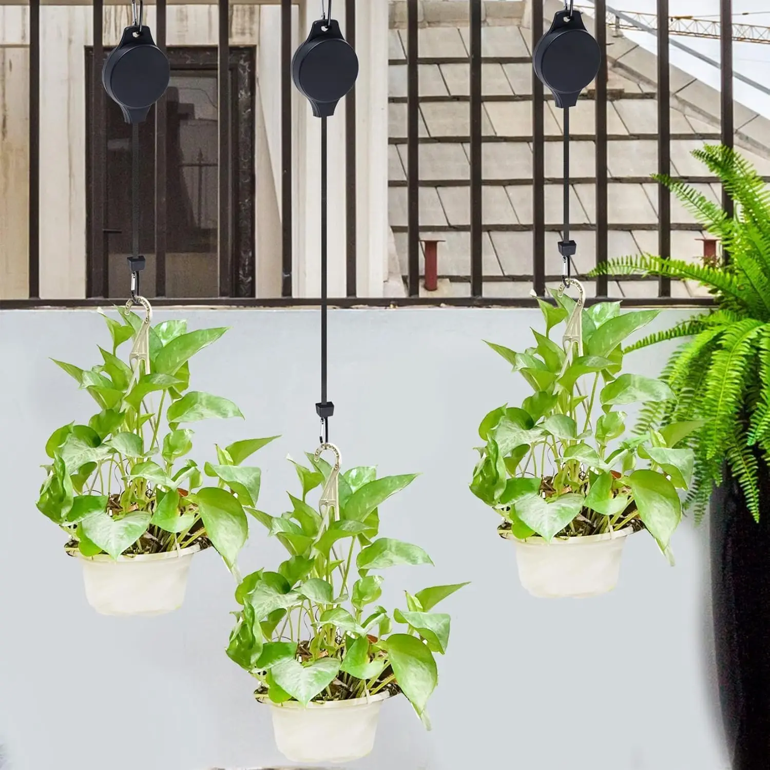 Heavy Duty Retractable Plant & Garden Accessory Hanger