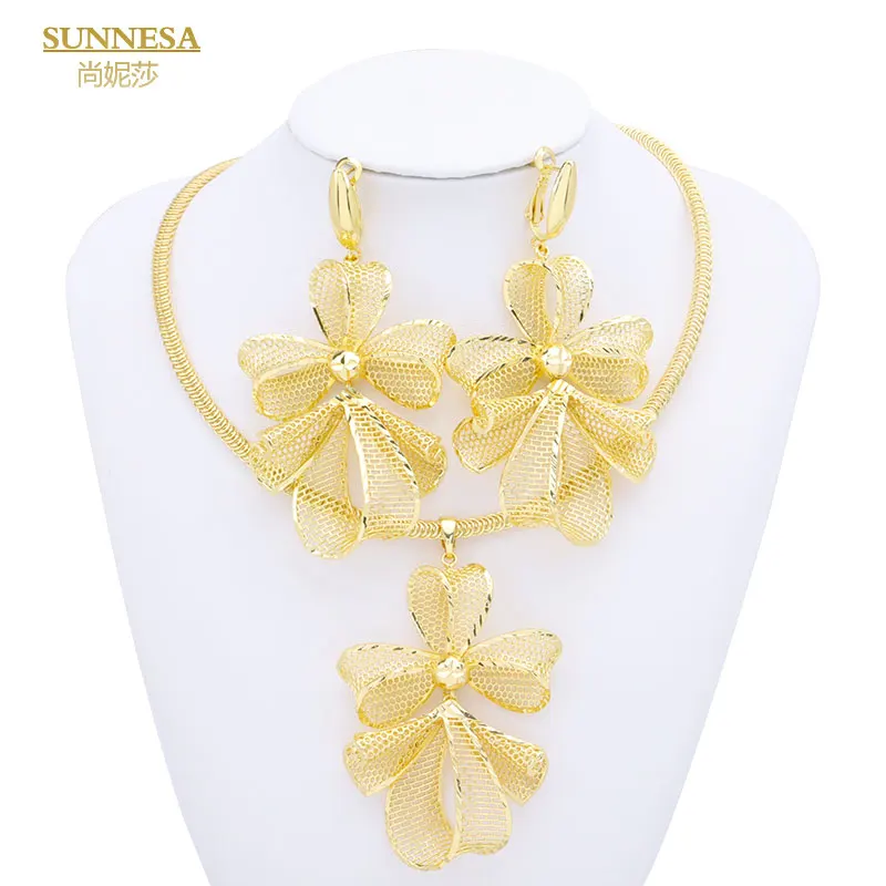 

SUNNESA 18k Gold Plated Elegant Bowknot Jewelry Set for Women Dubai Big Pendant Necklace Golden Drop Earrings for Wedding Party