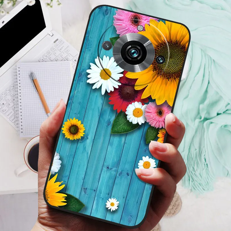 Black Silicone Bumper Case with Wolf and Lion Design - Soft TPU Covers