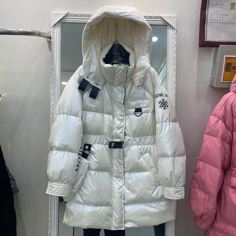 

Женская водонепроницаемая зимняя куртка 2023 90% на белом утином пуху, толстые теплые женские парки, приталенное блестящее зимнее пальто с капюшоном и поясом