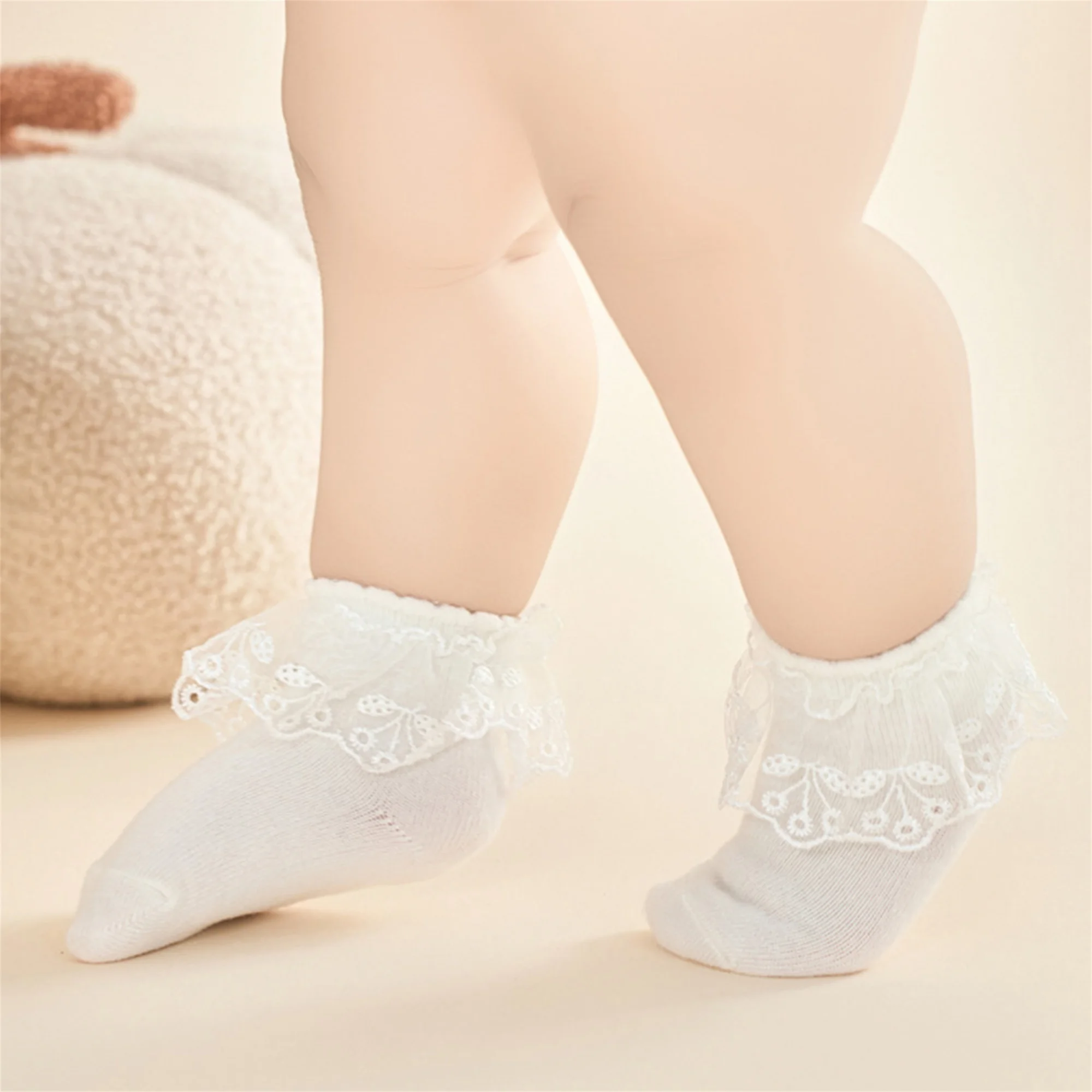 Adorable Baby Girl Lace Ruffle Socks with Soft Breathable Fabric Cute Toddler Princess Socks for 0-2 Years Old Infants Pack