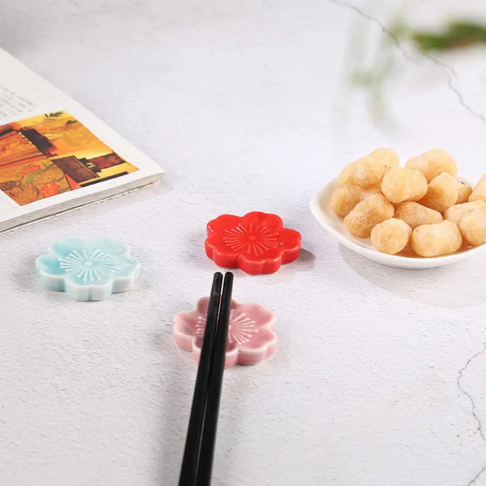 Sakura Shape Chopstick Holder Ceramic Chopstick Rest Shelf Versatile Tableware Holder For Home Restaurant Kitchen Ornaments