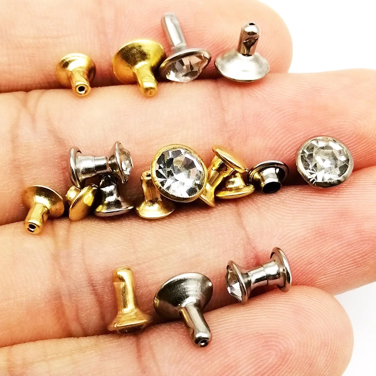 小物 GOLDEN  / WASHED LEATHER STUDS 80 小物 GOLDEN / WASHED LEATHER STUDS 80 小物 GOLDEN / WASHED LEATHER