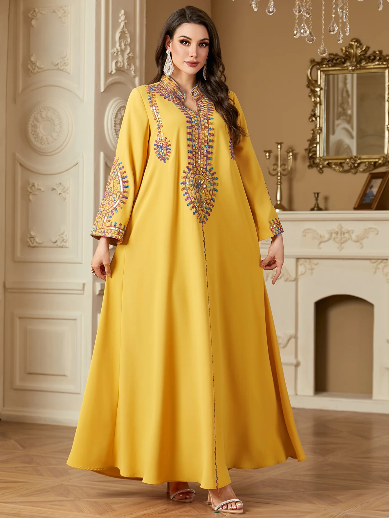 Embroidered Muslim holiday dress for women, long party abaya dresses, caftan robe, jalabiya, and large vests.
