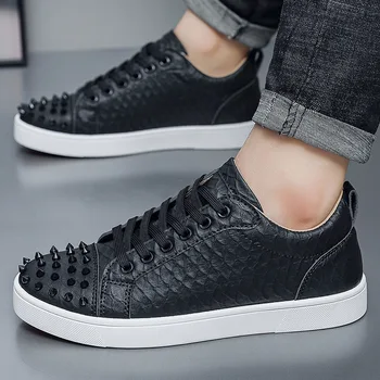 2026 New Fashion Rivet Men's Board Shoes Spirit of Youth Casual Single Shoes Trendy male Sports Shoes 1