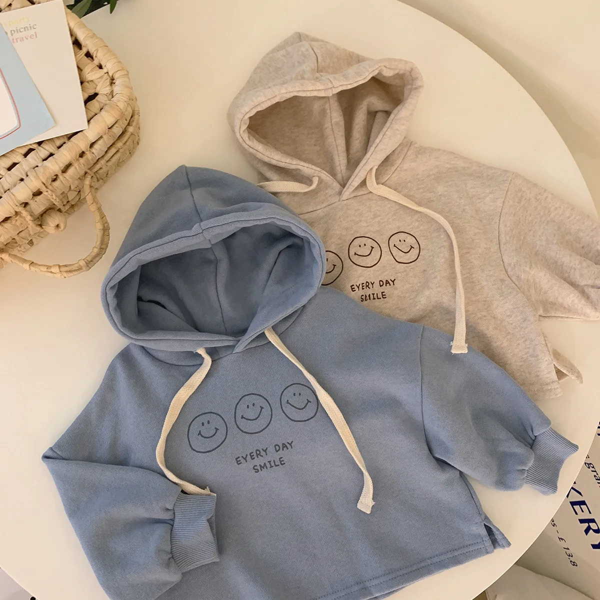 

9354 Baby Hooded Sweater Korean Children's Three Smile Face Top Autumn Winter 2021 Baby Boy Hoodies 0-3Year Girl Casual Top