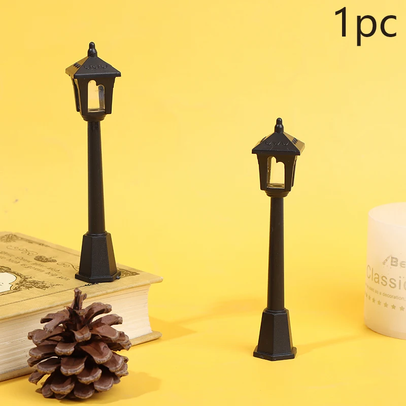 Miniature Christmas Street Lamp Post LED Lights Park Bench & Streetlight Micro Landscape Fairy Garden Ornament Dollhouse Decor