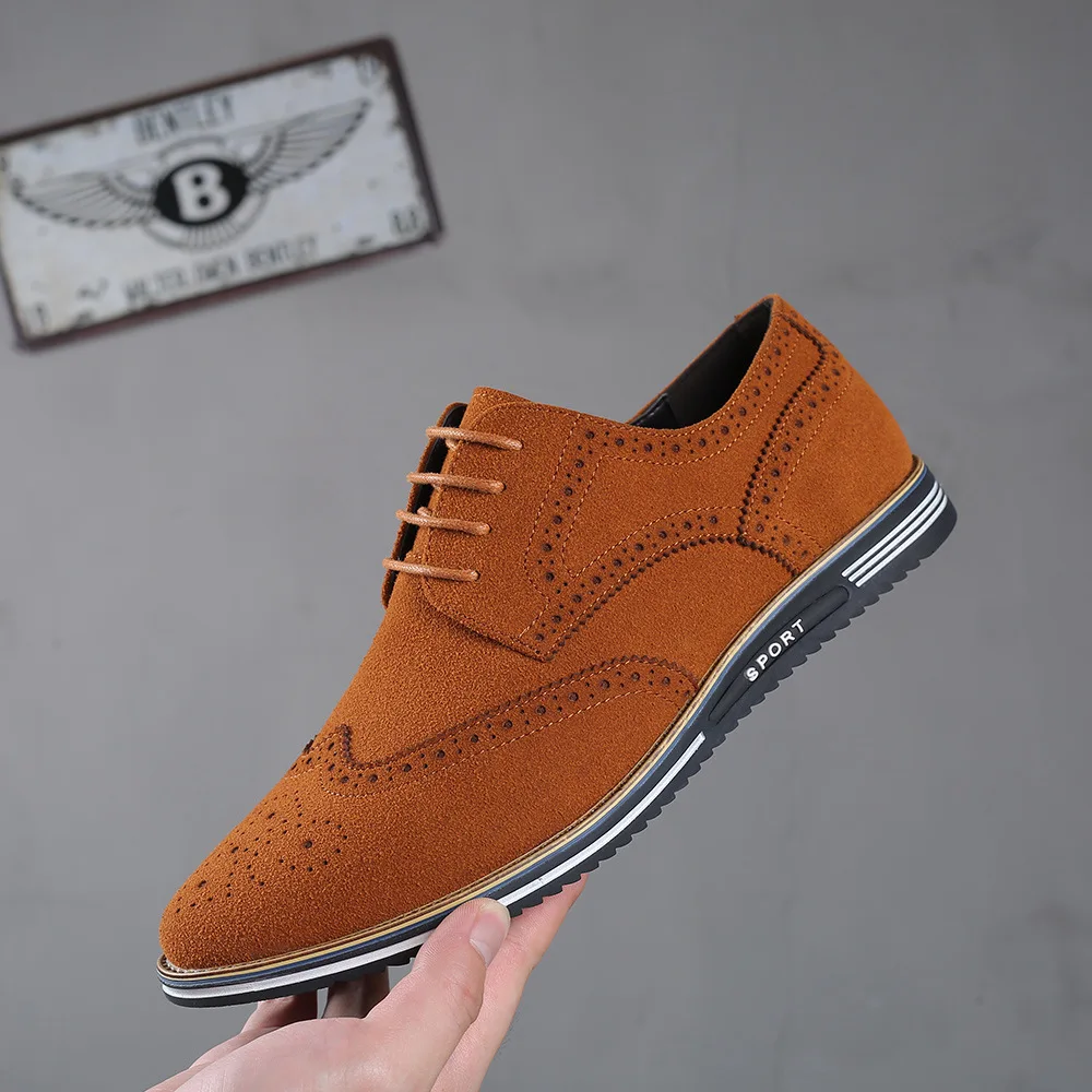 Men's Classic Retro Brogue Shoes Mens Lace-up Suede Leather Casual Shoes Men Light Comfortable Driving Flats