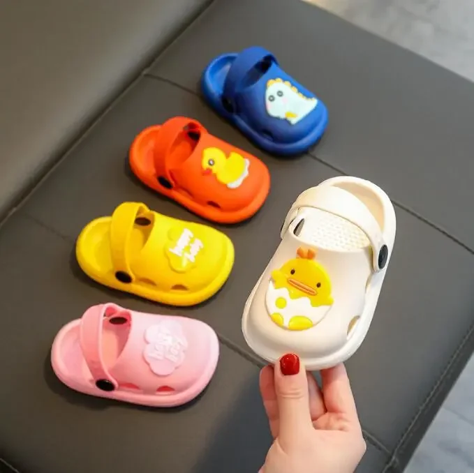 Cartoon Dinosaur Kids Slippers Boys Hot Summer Beach Sandals Girls Home Slippers Toddler Anti-Slip Indoor Child Garden Shoes child sandals unicorn cool slippers baby girls thick bottom kids summer boys toddler dinosaur shoes beach garden