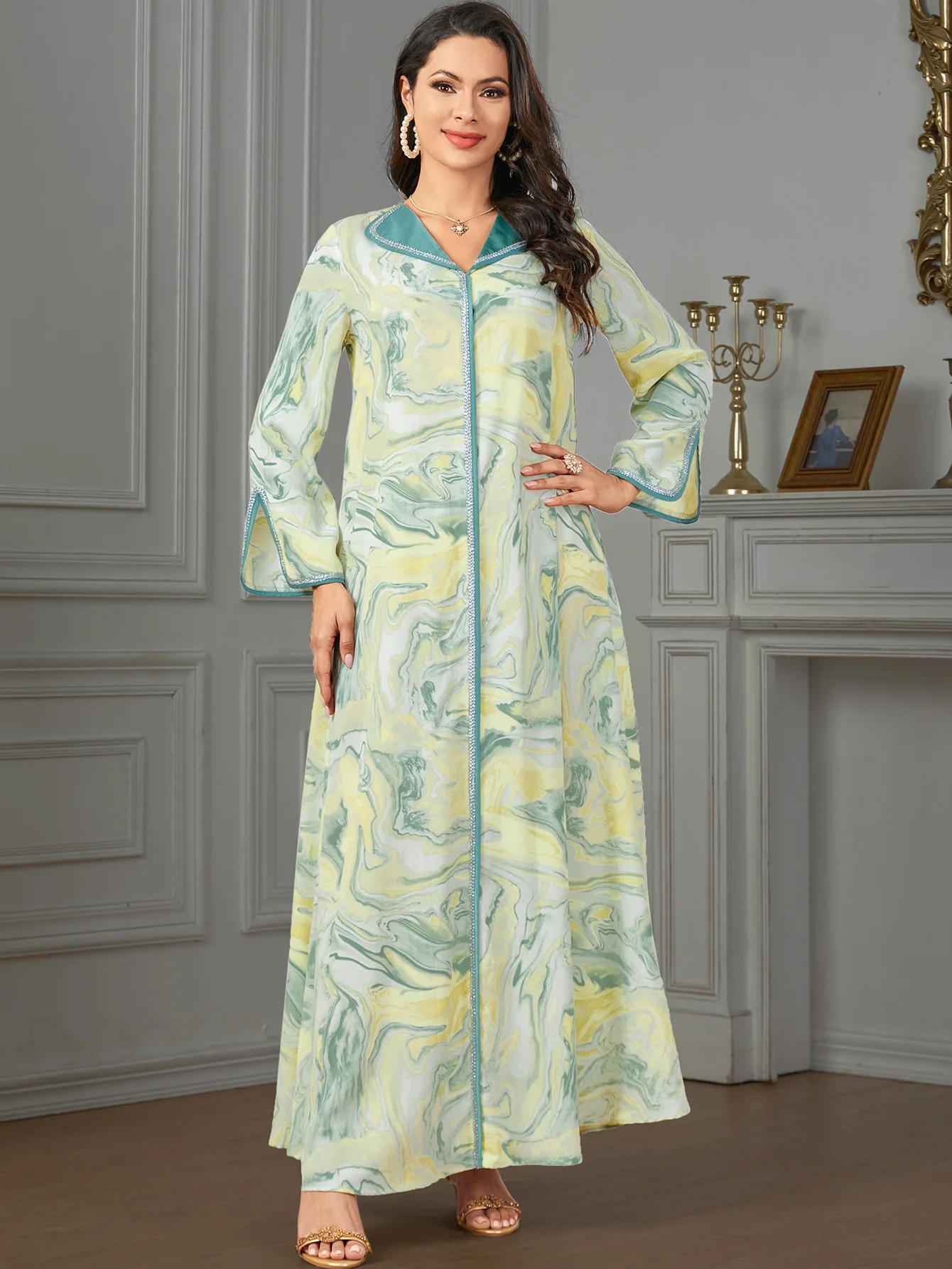 

Женское длинное платье с отложным воротником, длинное винтажное платье с цветочным принтом, в мусульманском стиле