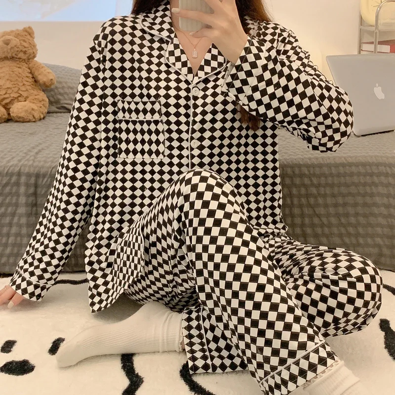 Spring and autumn pajamas women's new cotton thin cardigan button lapel cute sweet printed long sleeve suit casual home wear