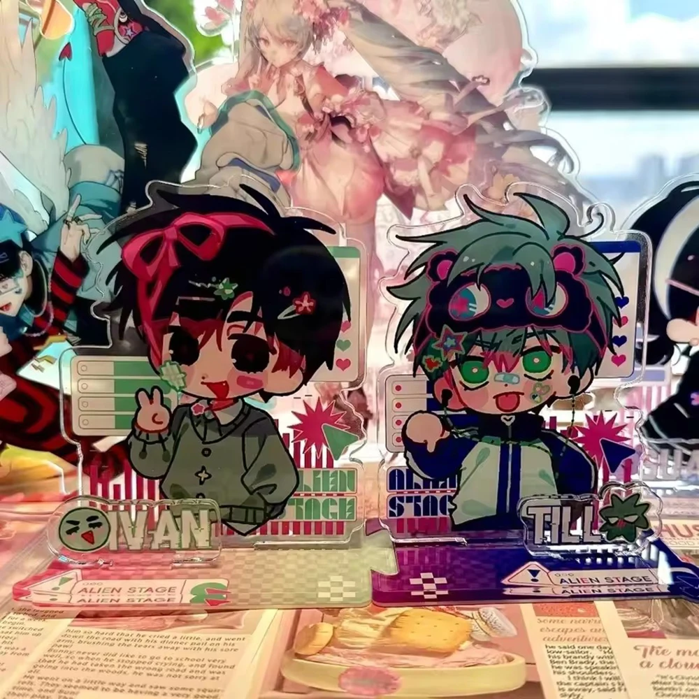 Alien Stage Figure Acrylic Stand - Desk Decor & Room Ornament