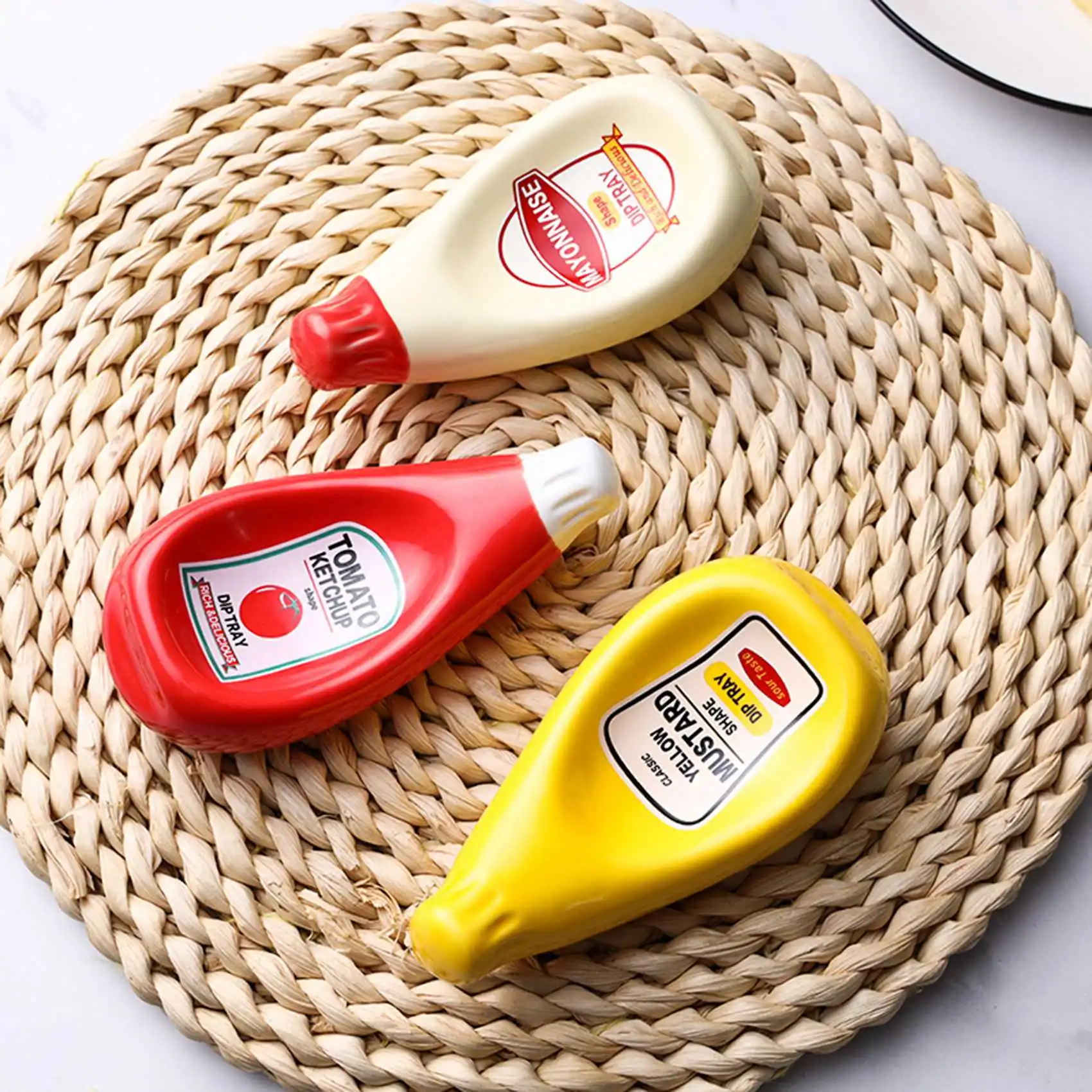 3 Pcs Ceramic Extruded Tomato Sauce Bottle Shape Dish Soy Sauce Plate Ketchup Mayonnaise Mustard Seasoning Dish-S Y
