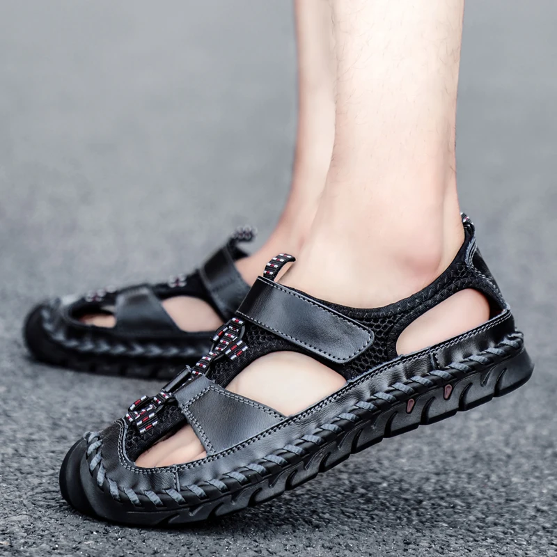 Men Sandals Baotou Dual Use Outside Wear Leisure Beach Breathable Anti-slip Wear-resistant Deodorant Casual Slippers