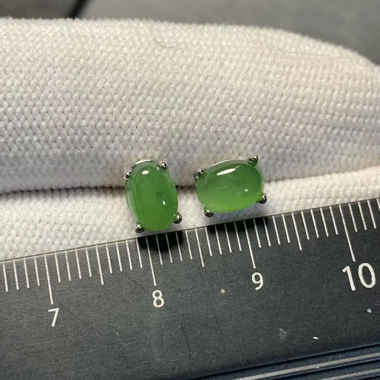 Natural Green Jade 925 Sterling Silver Stud Earrings for women Jewelry Gift Prevent allergy gem jewelry Genuine stone