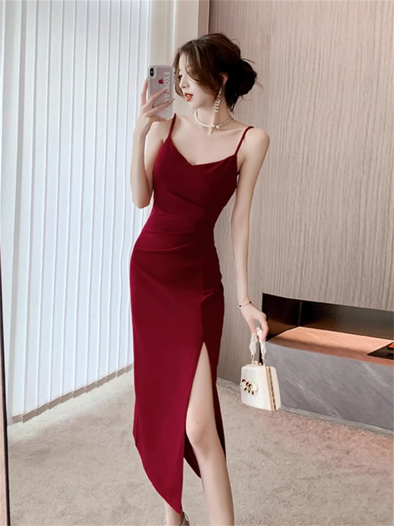 

Split Suspender Dress For Women In Summer Of 2024 New Socialite Style Sexy High Waisted Slimming Versatile Hip Wrapped Skirt