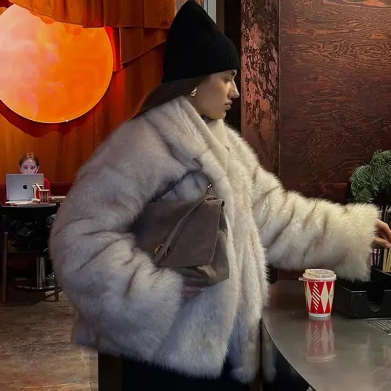 New Street Style Long Plush Coat Women With Thick Warm Cold Autumn Winter Faux Fur Coat High-Quality Fluffy Dyed Fox Fur Jacket 3