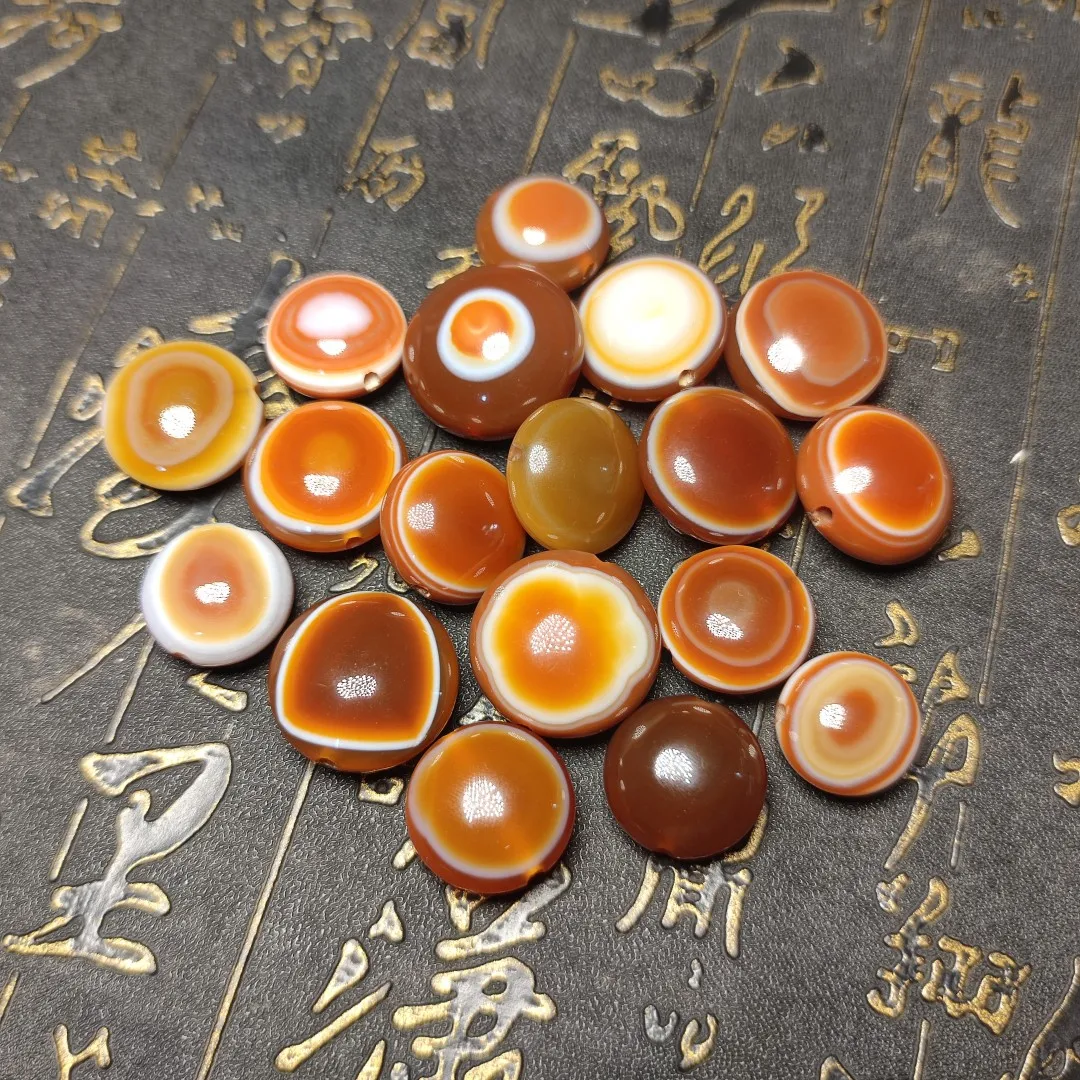 

Tibet Natural Agate Sheep Plate Eyes Wrapped with Silk Sky Eyes and Celestial Beads Dzi Necklace Pendant DIY Accessories