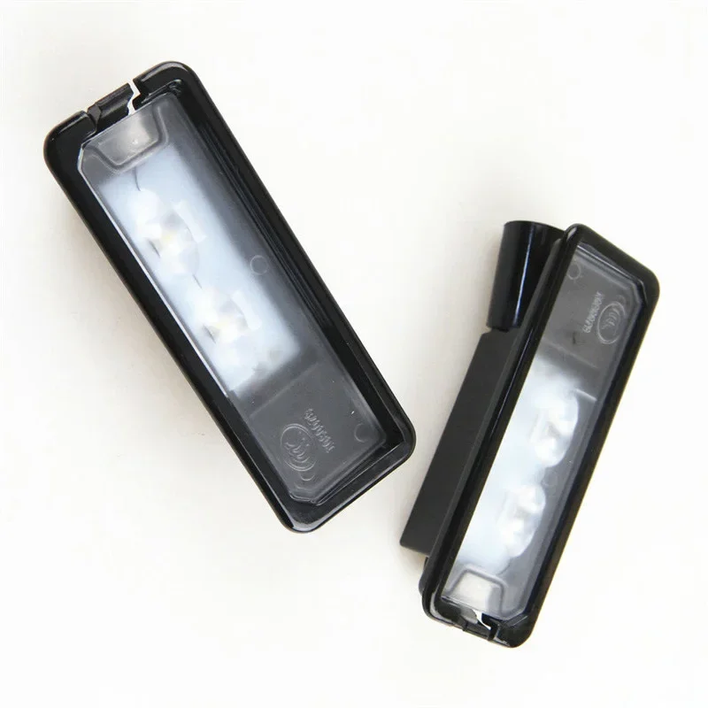 

2Pcs LED License Plate Light 35D943021A 1K8943021C For Beetle Golf MK7 Passat B7 Eos CC Scirocco Polo 6R Amarok