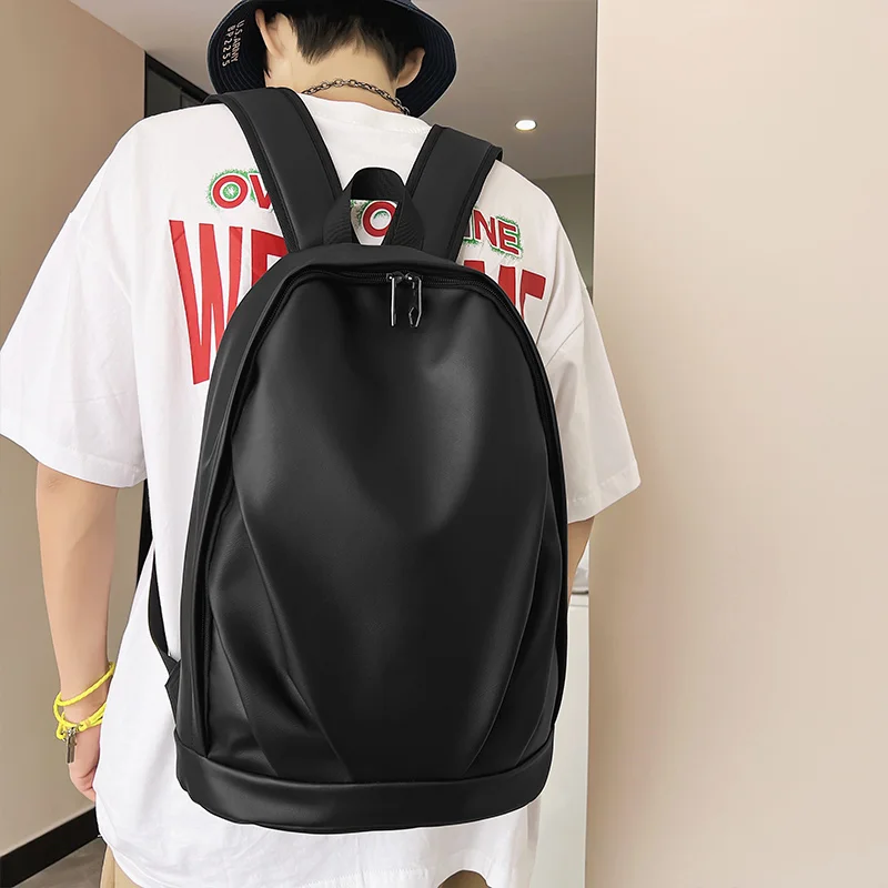 

Backpack Men Fashion Brands Casual Versatile New Travel Backpack Junior High School High School and College Student Large