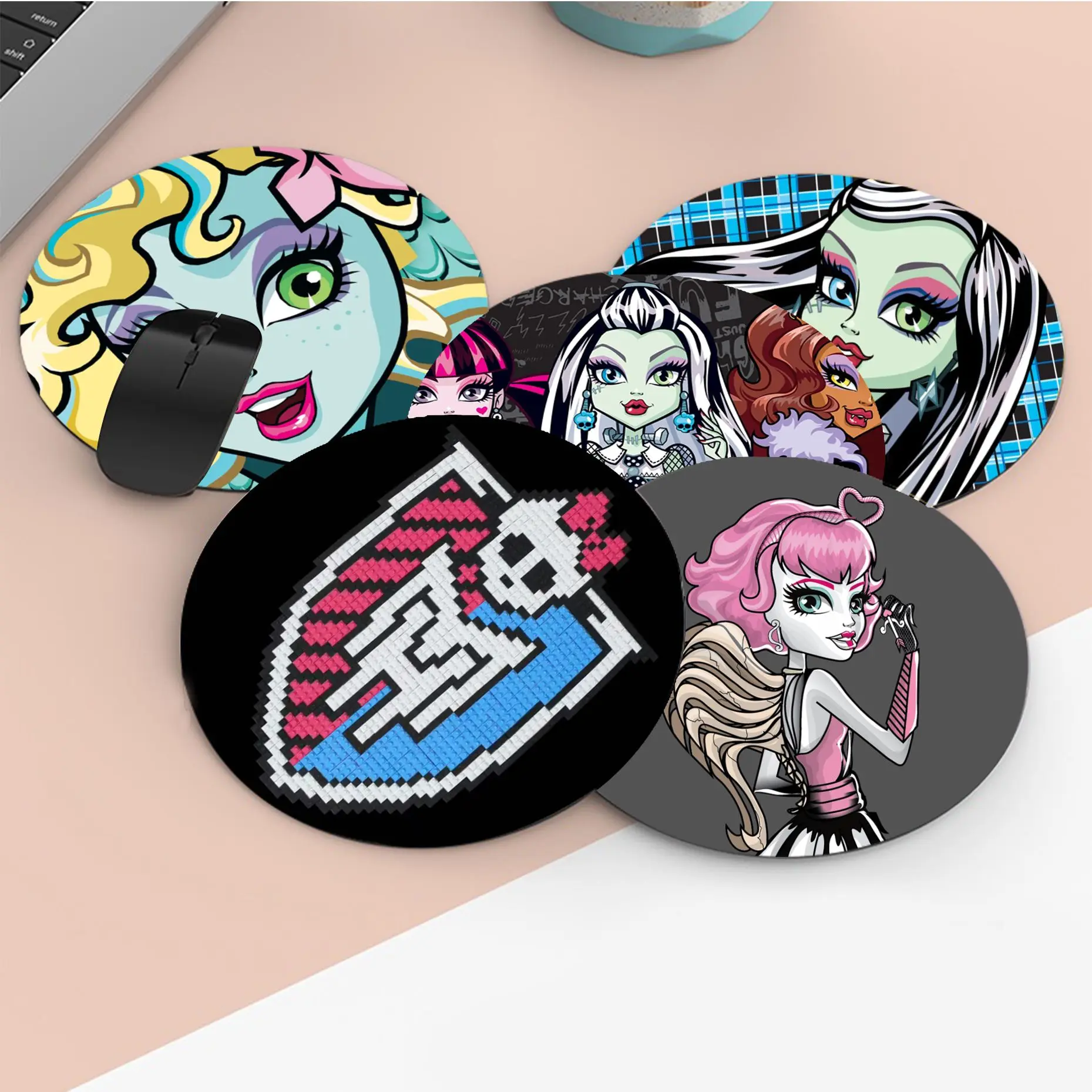

M-Monsters High School Girl Mousepad DIY Round Thickened Mouse Pad Oversized Gaming Keyboard Table Mat Desk Set Accessories