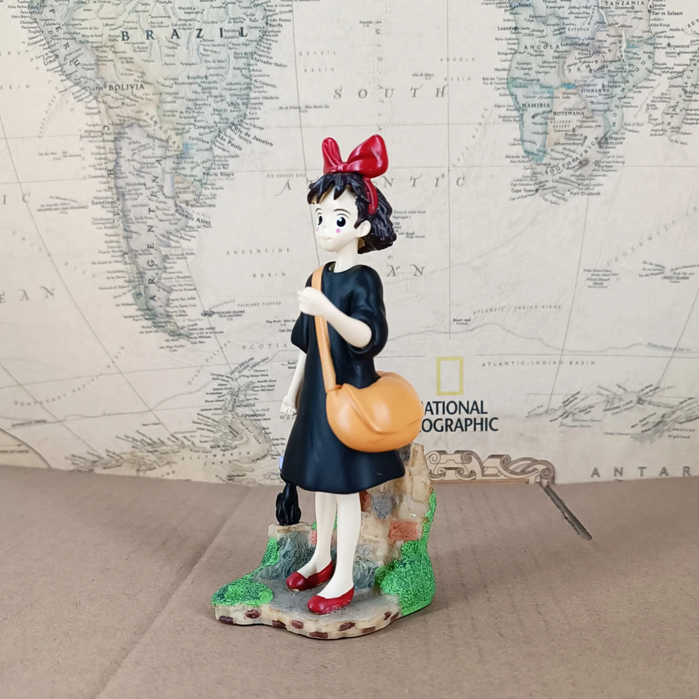 

Miyazaki Hayao Animation Statue Kiki's Delivery Service Pen Stand Multifunctional Decor Craft Figure Model Toys Gift Collect