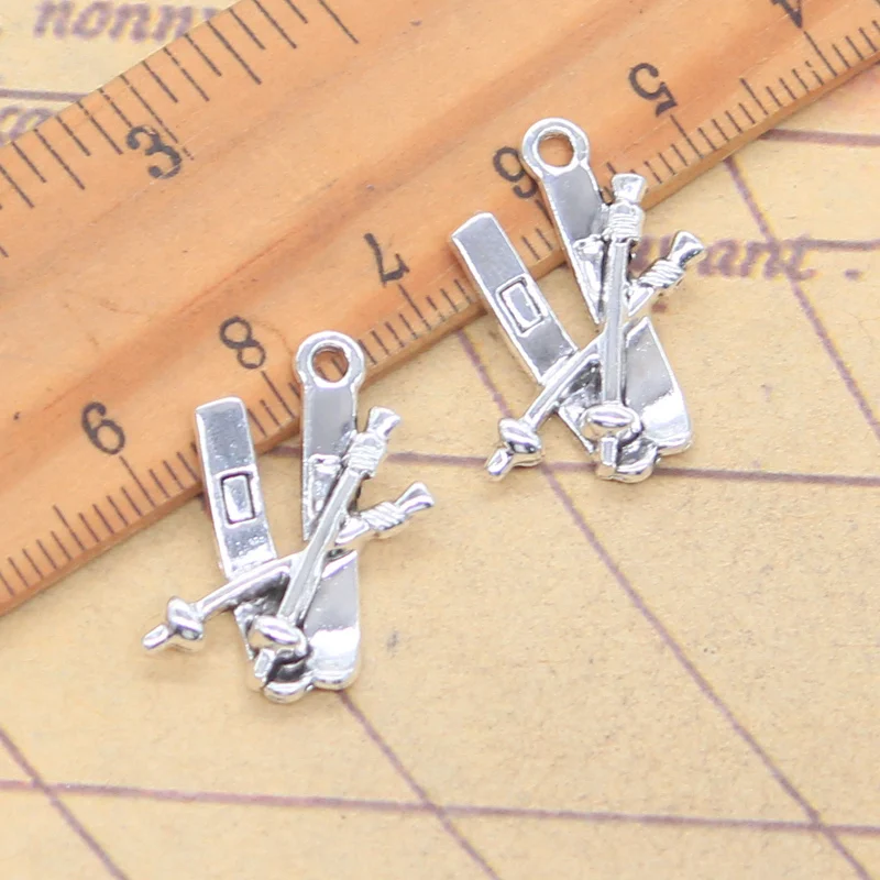 10 Stück Charms Ski Snowboard 23x20mm Antik Silber Farbe Anhänger Herstellung DIY handgemachten tibetischen Schmuck finden