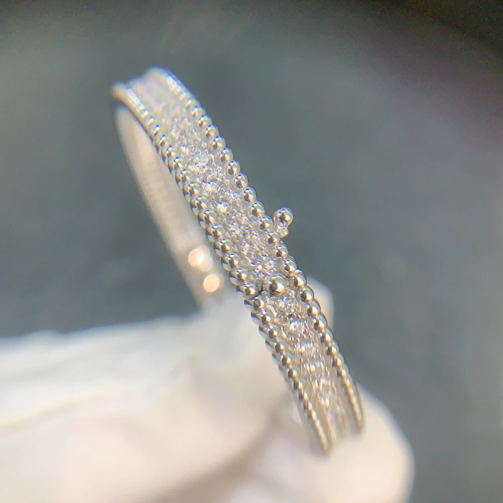 Vinregem-18K ȭƮ   20CT VVS1 ¥ D ̻糪Ʈ ̾Ƹ  ,  ־  