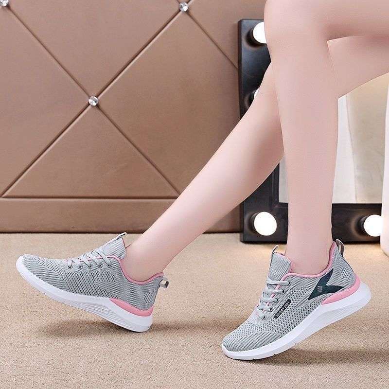 Women's Sneakers 2025 New Spring and Summer Fashion Versatile Soft Sole Lightweight Casual Running Shoes for Children