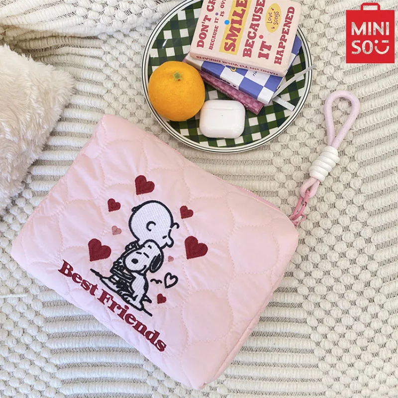 MINISO-SNOOPY-Female-Cute-Student-Embroidery-Large-Capacity-Cosmetics ...