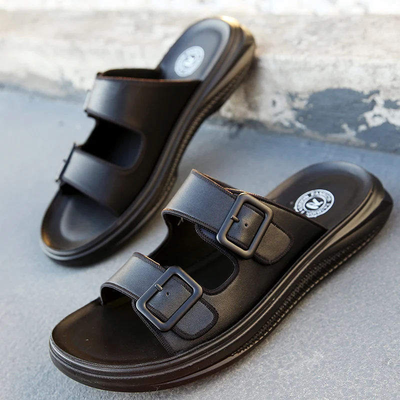 

Mans Slippers Leather Fashion Summer Shoes Casual Soft Beach Slipper Outdoor Male Home Flip Flops Soft Breathable Luxury Shoes