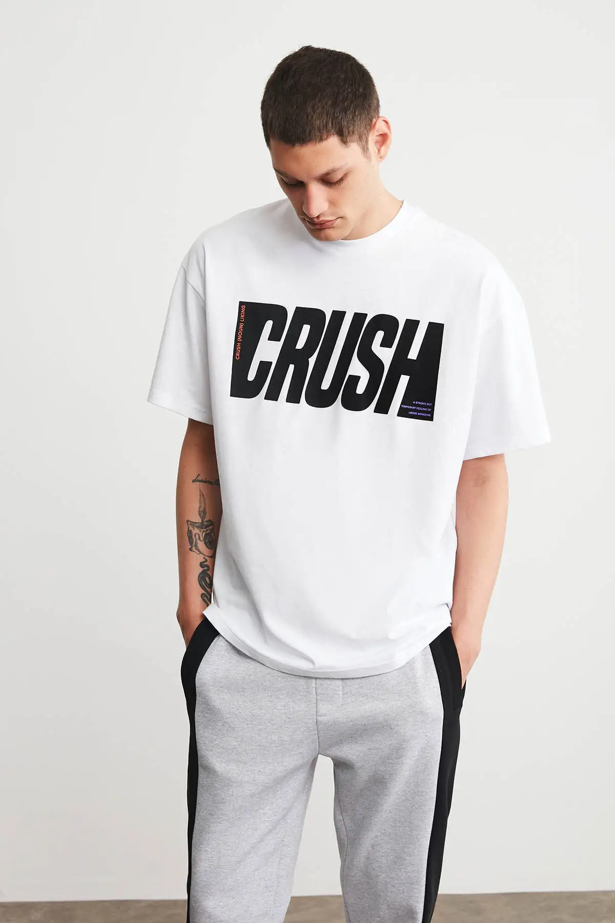 

Men's White Front Black Printed Short Sleeve Oversize T-Shirt Perfect Fit High Quality