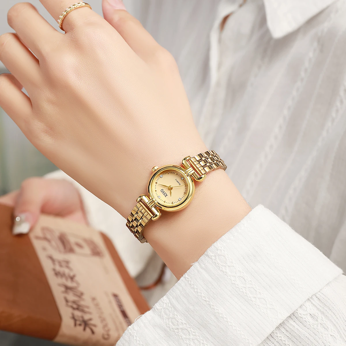 ساعة نسائية جديدة بقرص دائري متعدد الاستخدامات مع...