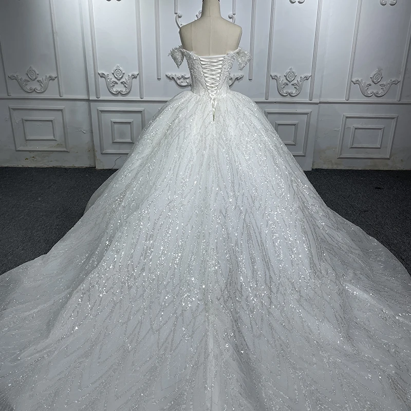 Рисунок 2 - Стильное новое длинное цельнокроеное платье