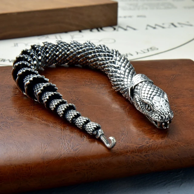 Vintage Punk Snake Bracelet Carving Lifelike Snake Scale Chain