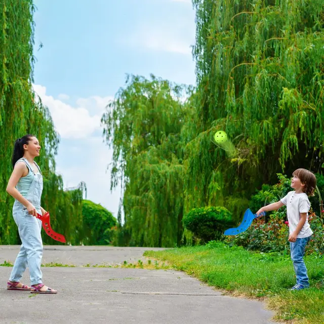Lancer et attraper des balles Jouet de jeu en plastique Sports pour enfants  Jouets interactifs Backyard Toss & Catch Outdoor Game Ball Spoon Set Toy  pour enfants et adultes (aléatoire