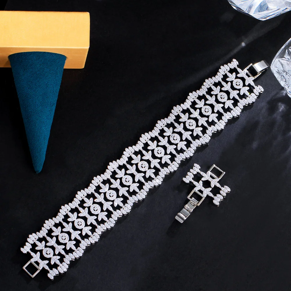 C-C-Bグッズ CC Fashion Jewelry Rings for Women Cute Sun Flower Shape