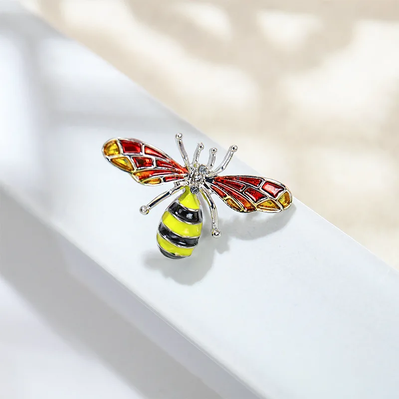 Crystal Honey Bee Brooch Pin - Vintage Style Alloy & Zircon Lapel Pin For Women, Clothing Accessory & Gift - View #6
