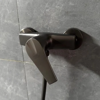 ก๊อกน้ำผสมอ่างอาบน้ำแบบผสมน้ำร้อนน้ำเย็น วัสดุโลหะผสมสังกะสี สำหรับห้องน้ำ 1