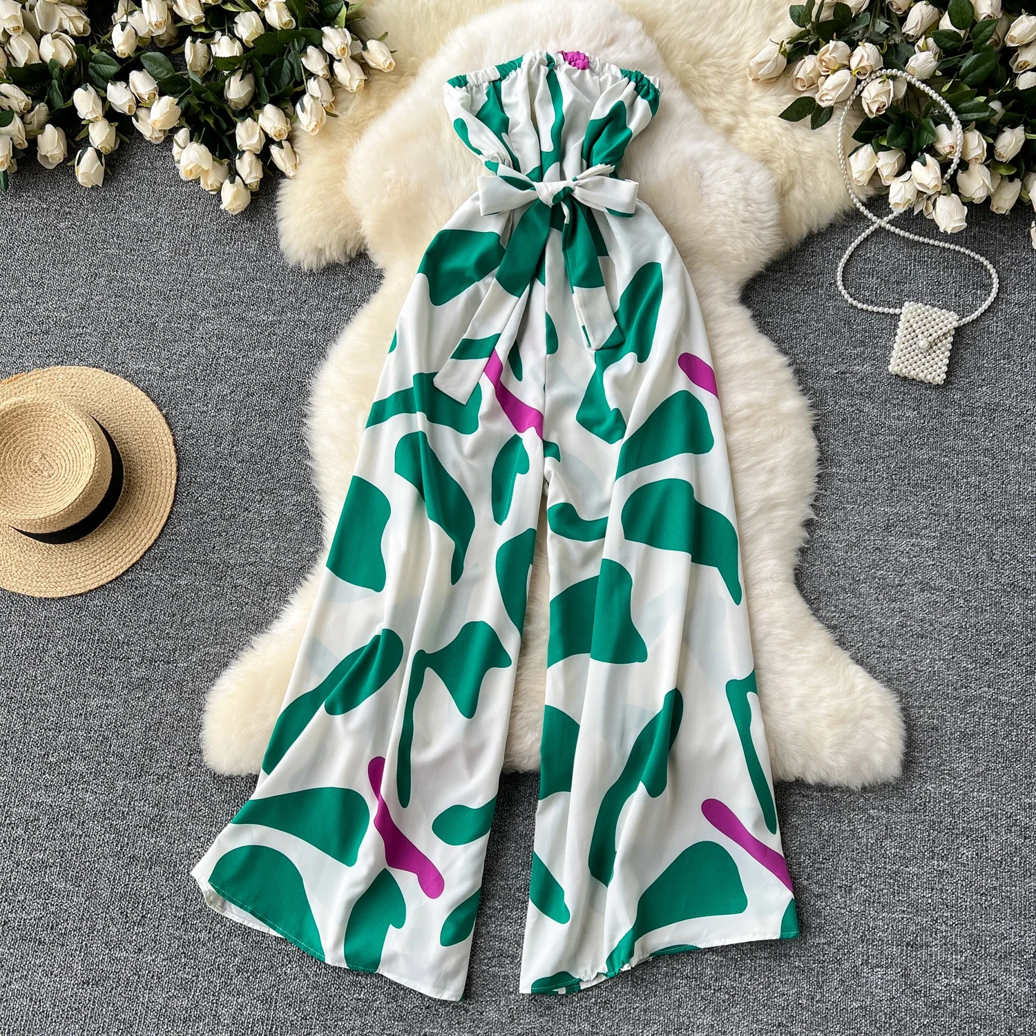 White Green