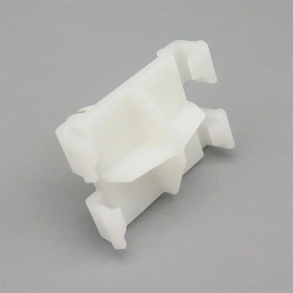 Mercedes Genuine Accessories 10 MOLDING CLIP WITH GROMMET FOR MERCEDES ...