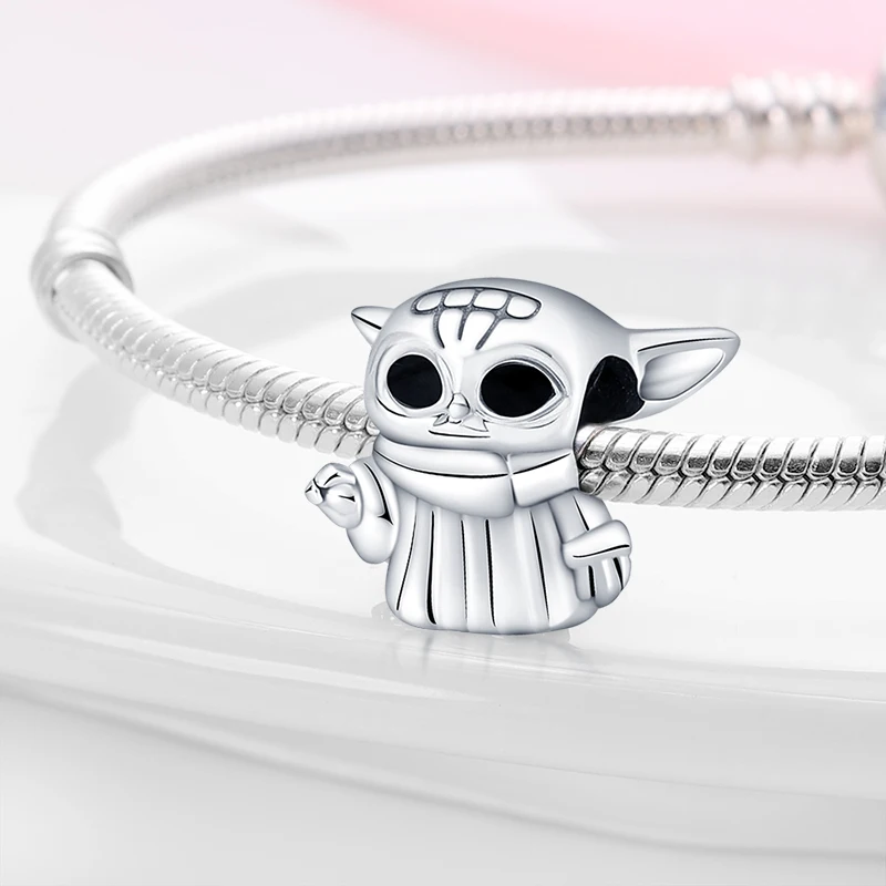 New Charm plata de ley 925 Silver Disney Star Warsries Mandalorian Helmet Charm Bead Fit Original brand bracelet Birthday Gift 3