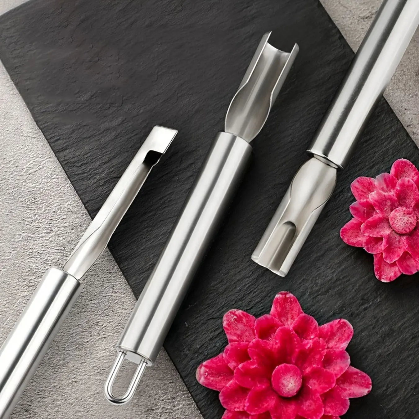 Three-piece carving tool stainless steel carving knife fruit and vegetable knife water drop shape petal shape