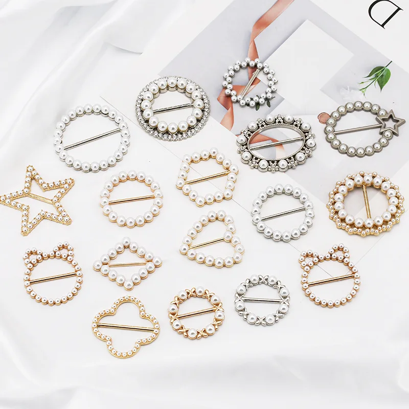 14 Styles Scarf Ring Buckle T-Shirt Clip Heart Round Star Rhinestone Pearls  Clothing Ring Wrap Holder Lady Silk Scarf Tie Ring for Women Clothes