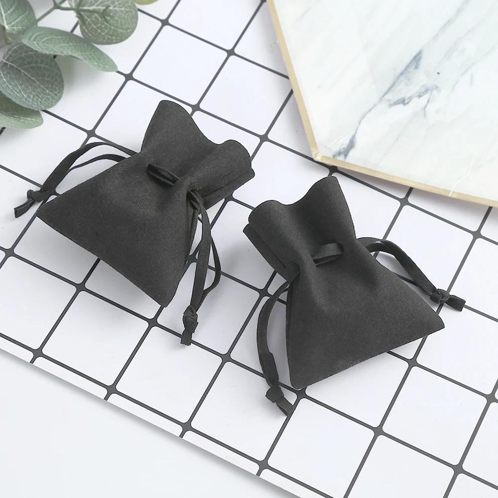 20pcs Small Microfiber Drawstring Pouches Black Jewelry Organizer Ring Earrings Necklace Gift Bags for Christmas Party Packaging